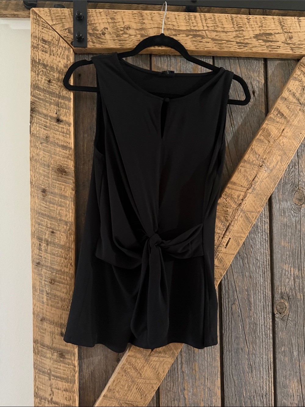 Simon Chang POP Black Sleeveless Top - Size M